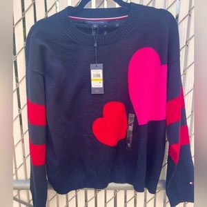 ♥️TOMMY HILFIGER. WOMEN’S HEART SWEATER♥️